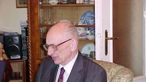 Bartoszewski: Obrażanie się, niechęć nie są twórcze