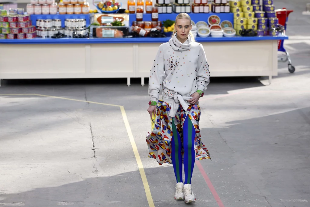 Pokaz Chanel na jesień-zimę 2014/2015 Pokaz Chanel na jesień-zimę 2014/2015