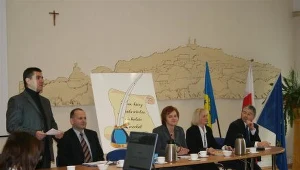 Z informacją bliżej ludzi