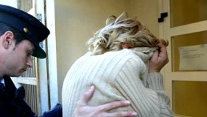 Ojciec przed sądem za gwałty na córce