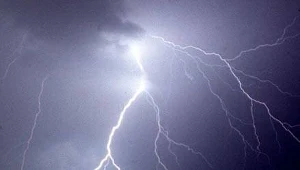 Synoptycy ostrzegają przed burzami z gradem