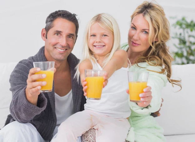 Regularnie pity sok z dnia na dzień poprawia odporność twojego dziecka. 
