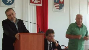 Gwałtowne dyskusje w jędrzejowskiej lecznicy