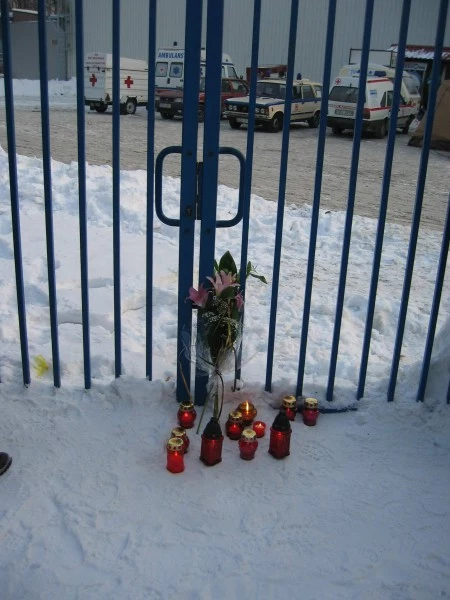 Byliśmy w Katowicach kilkanaście godzin po katastrofie hali targowej/ fot. INTERIA.PL Byliśmy w Katowicach kilkanaście godzin po katastrofie hali targowej/ fot. INTERIA.PL