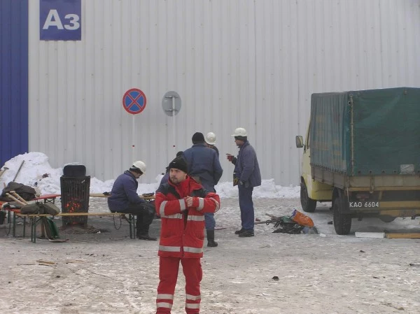 Byliśmy w Katowicach kilkanaście godzin po katastrofie hali targowej/ fot. INTERIA.PL Byliśmy w Katowicach kilkanaście godzin po katastrofie hali targowej/ fot. INTERIA.PL