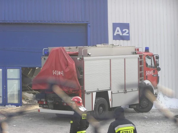 Byliśmy w Katowicach kilkanaście godzin po katastrofie hali targowej/ fot. INTERIA.PL Byliśmy w Katowicach kilkanaście godzin po katastrofie hali targowej/ fot. INTERIA.PL