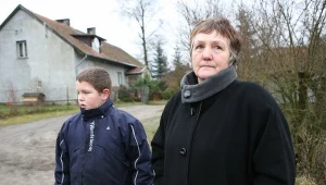 Sąd nakazał eksmisję rodzin z budynku/fot. T. Radzik