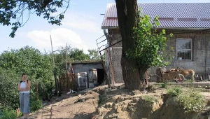 W wielu miejscach osuwiska nadal stanowią zagrożenie