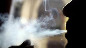 Ze wstępnych ustaleń wynika, że przyczyną pożaru było zaprószenie ognia od papierosa