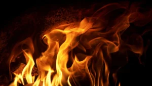 Nocny pożar w odlewni w Gościeszowicach