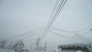 W Bieszczadach silny wiatr i mróz