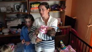 Wioletta Szwak z dziećmi/fot. A. Królikowski