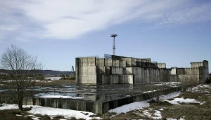 Nieukończona budowa polskiej elektrowni jądrowej w Żarnowcu/fot. Adam Warżawa