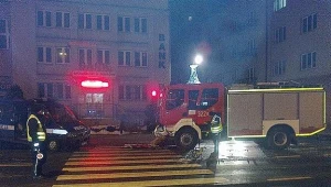 Zderzenie radiowozu z wozem strażackim w Rzeszowie