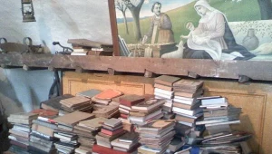 Biblioteka proboszcza uratowana