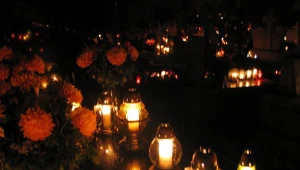 Zebrano ok. 40 tys. zniczy na lwowskie cmentarze