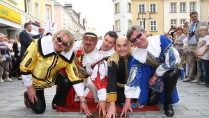 Gwiazdę Trubadurów  odsłonięto w opolskiej Alei Gwiazd Polskiej Piosenki /fot. Krzysztof Świderski