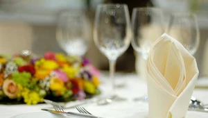 Restauracje mogą serwować dania tylko na wynos lub w dostawie. Zdjęcie ilustracyjne