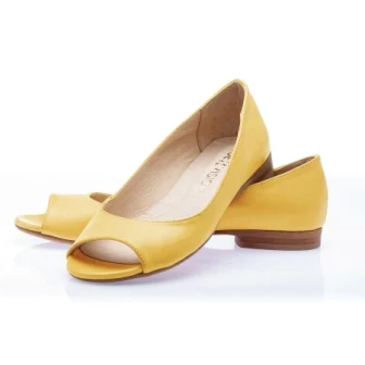 Buty Noevision cechują się wysoką jakością - wykonywane są w systemie pracy ręcznej z wykorzystaniem wysokiej jakości skór naturalnych Buty Noevision cechują się wysoką jakością - wykonywane są w systemie pracy ręcznej z wykorzystaniem wysokiej jakości skór naturalnych