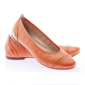 Buty Noevision cechują się wysoką jakością - wykonywane są w systemie pracy ręcznej z wykorzystaniem wysokiej jakości skór naturalnych Buty Noevision cechują się wysoką jakością - wykonywane są w systemie pracy ręcznej z wykorzystaniem wysokiej jakości skór naturalnych
