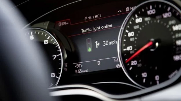 Audi Online traffic light information