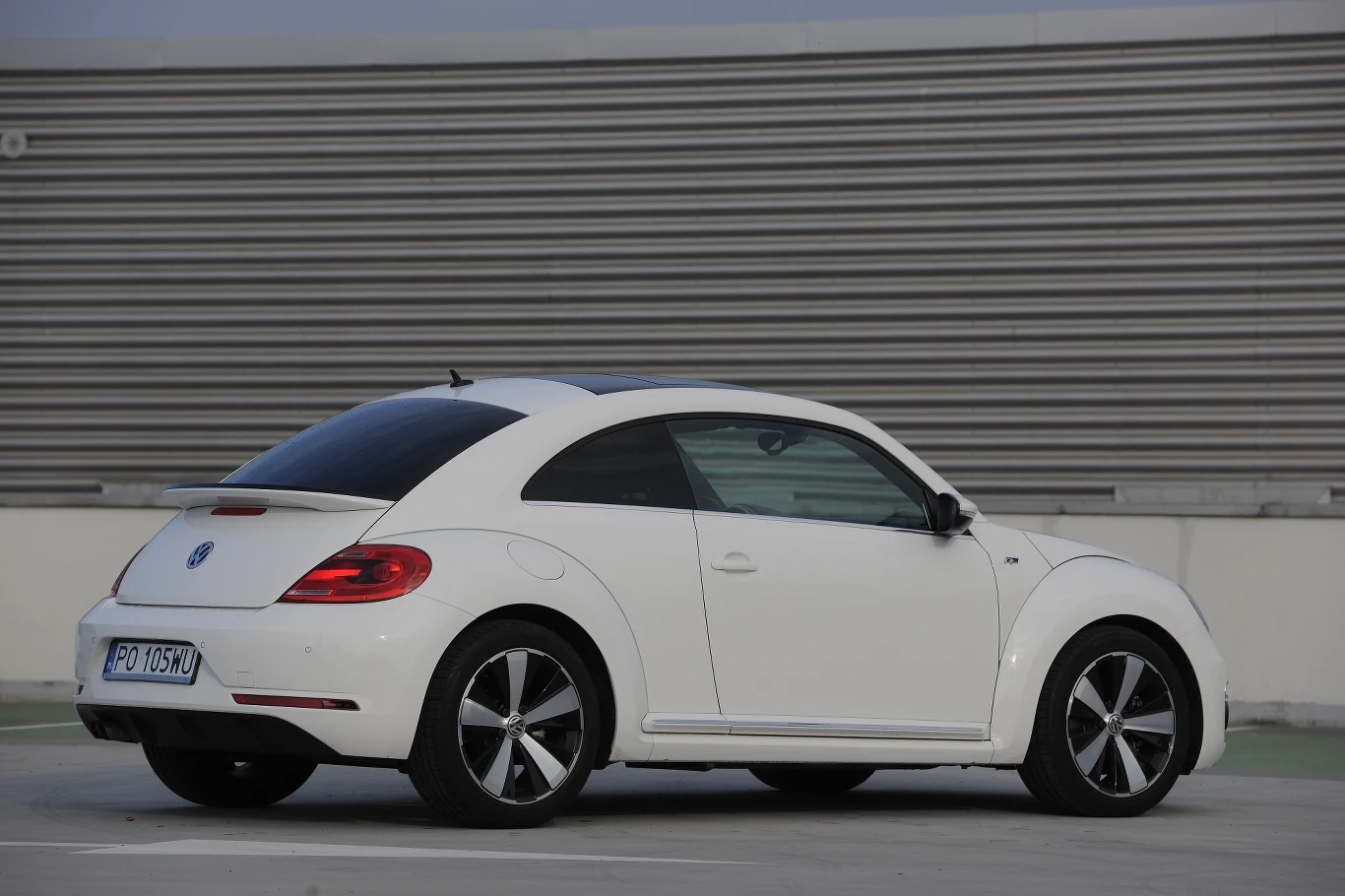 Volkswagen Beetle 1.4 TSI Sport R-Line Volkswagen Beetle 1.4 TSI Sport R-Line