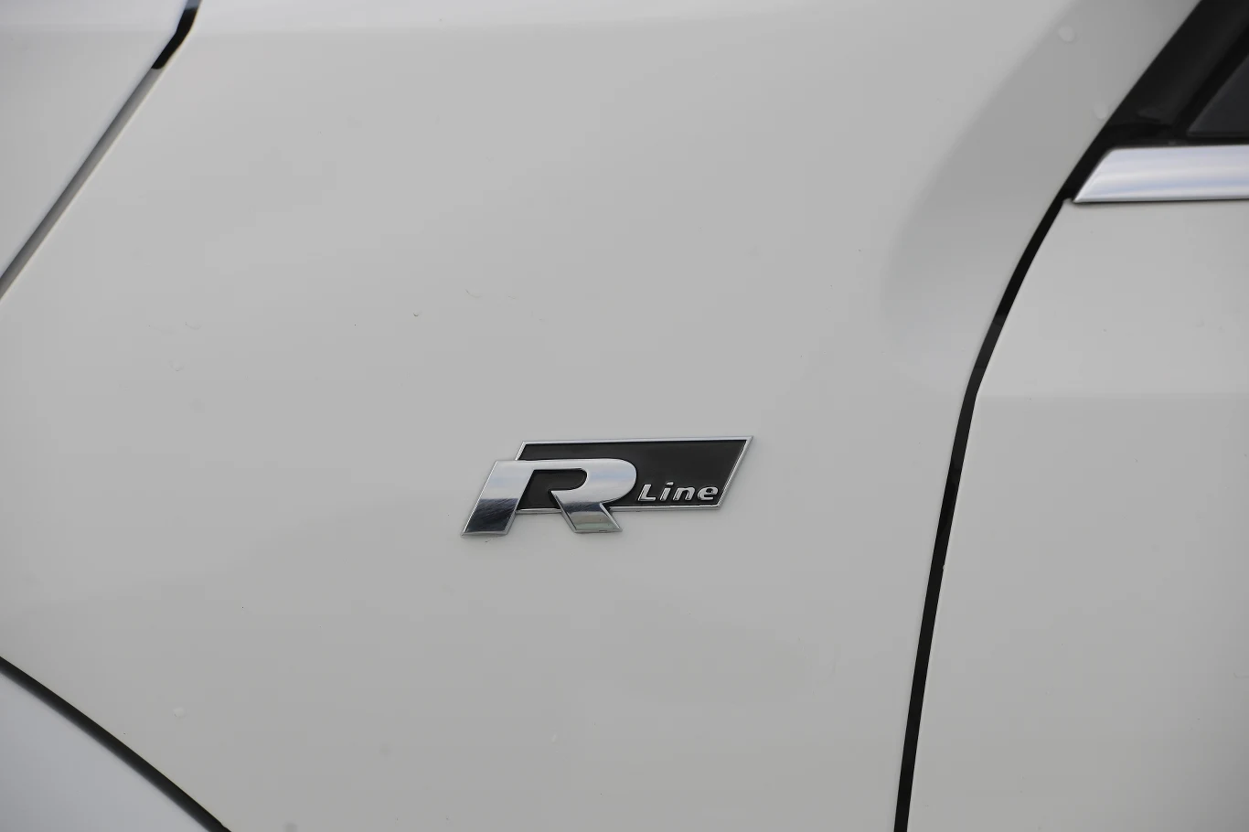 Volkswagen Beetle 1.4 TSI Sport R-Line Volkswagen Beetle 1.4 TSI Sport R-Line