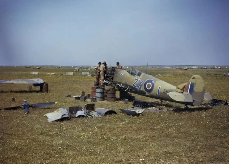 Spitfire, na którym Eugeniusz Horbaczewski zestrzelił Me-109, a później awaryjnie lądował w Gabes