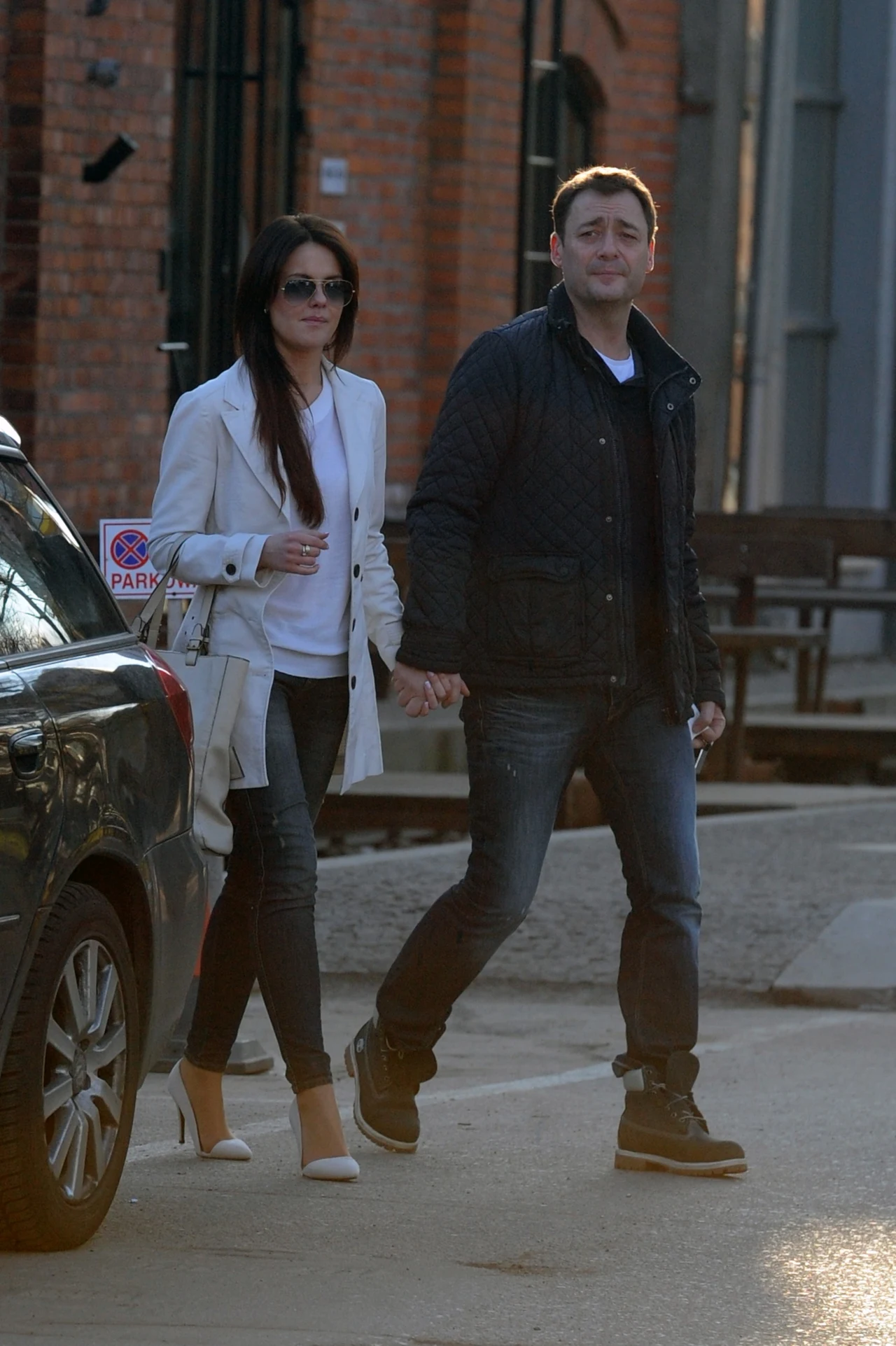 Jacek Rozenek pozbierał się już po rozwodzie z Małgosią. Jej miejsce zajęła piękna brunetka, z którą paparazzi przyłapali ostatnio aktora... Jacek Rozenek pozbierał się już po rozwodzie z Małgosią. Jej miejsce zajęła piękna brunetka, z którą paparazzi przyłapali ostatnio aktora...