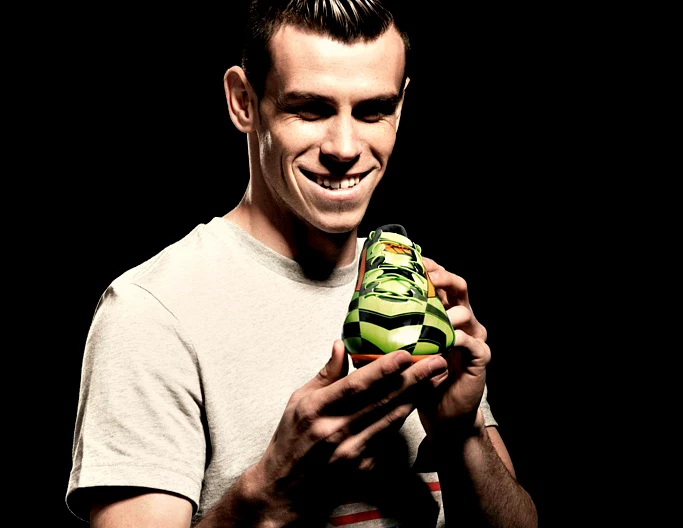 Gareth Bale zadebiutuje w Adizero f50 w meczu Ligi Mistrzów Real Madryt – FC Schalke 04, który zostanie rozegrany 18 marca 2014 r.