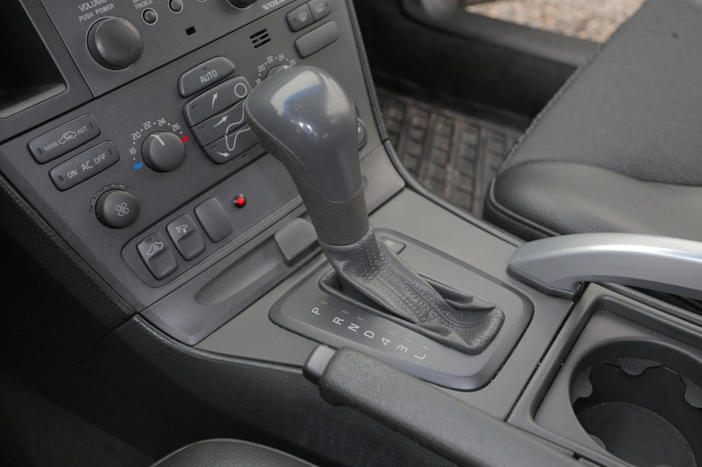 Awarie skrzyni automatycznej: o awaryjności i trudnościach serwisowych ze skrzynią AW można by napisać książkę. Jeśli skrzynia pracuje dziwnie, odrzućmy to auto. Awarie skrzyni automatycznej: o awaryjności i trudnościach serwisowych ze skrzynią AW można by napisać książkę. Jeśli skrzynia pracuje dziwnie, odrzućmy to auto.