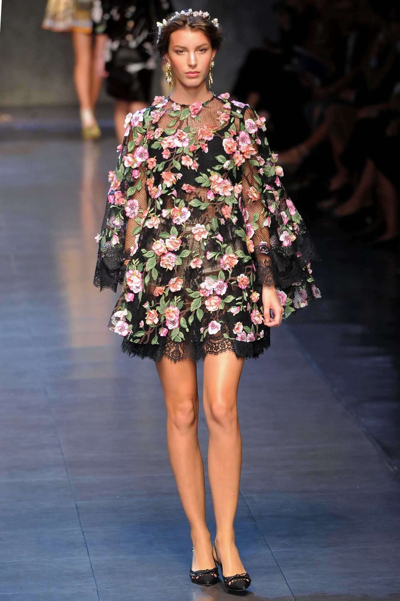 Kolorowe kwiaty - projekt Dolce&Gabbana Kolorowe kwiaty - projekt Dolce&Gabbana