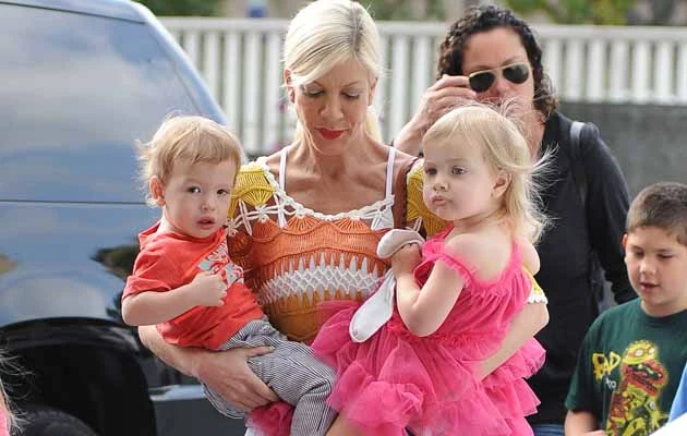 Tori Spelling z dziećmi