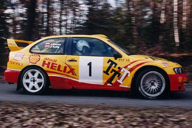 Janusz Kulig - Seat Cordoba WRC (kliknij)