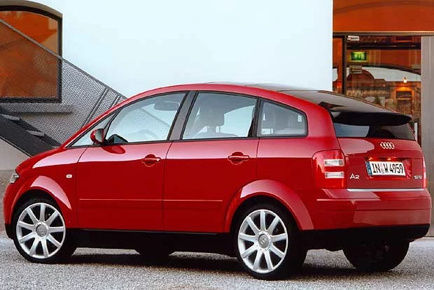 Audi A2 1.6 FSI (kliknij)