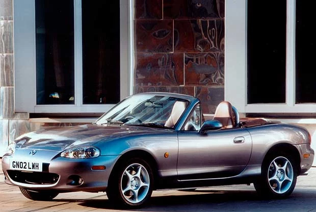 Mazda MX-5 Phoenix (kliknij)