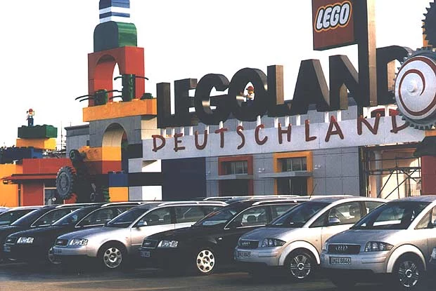 Modele Audi niemieckiego Legolandu (kliknij)