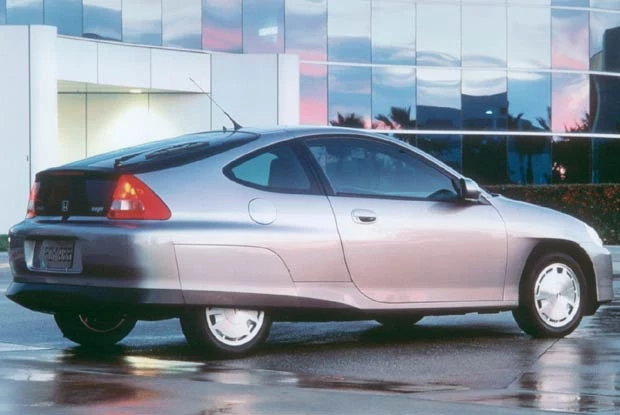 Honda Insight (kliknij)