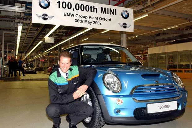 Herbert Diess dyrektor BMW Group Plant Oxford i 100-tysięczny egzemplarz mini / mini