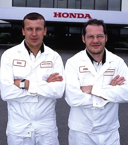 Olivier Panis i Jacques Villeneuve (kliknij)