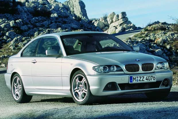 BMW 330 Coupe diesel (kliknij)