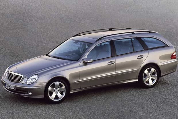 Mercedes E-klasa Estate (kliknij) Mercedes E-klasa Estate (kliknij)