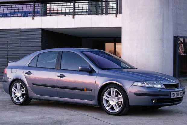 Renault Laguna II 2003 (kliknij)