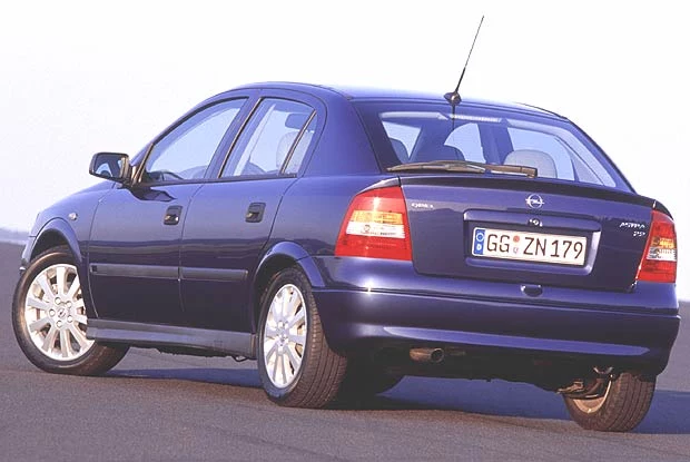 Opel Astra II (kliknij)