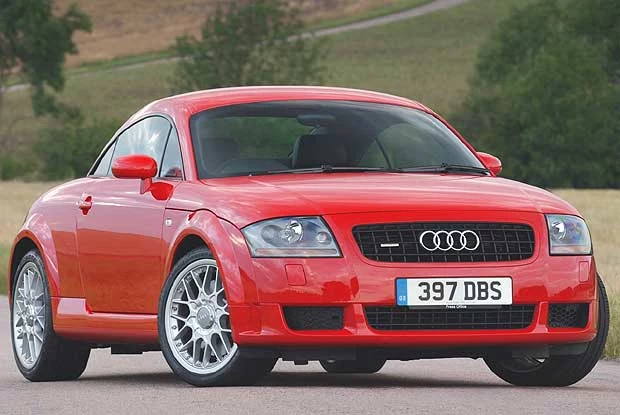 Audi TT Coupe 3.2 quattro (kliknij)