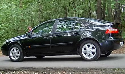 Renault Laguna 2.0 T (kliknij)