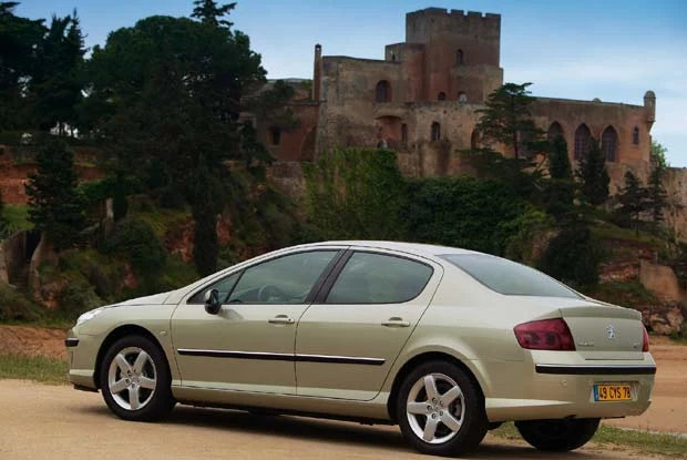 Jeden z faworytów COTY 2005 - peugeot 407 / kliknij