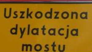 Uwaga! Uszkodzona dylatacja