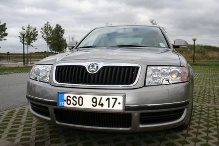 Skoda suberb laurin&klement / Kliknij