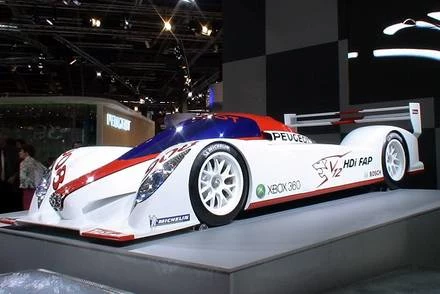 Peugeot 908 V12 HDi / Kliknij